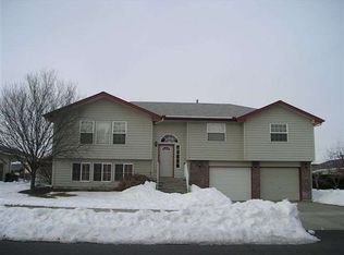 10715 N Arrowhead Rd, Spokane, WA 99208