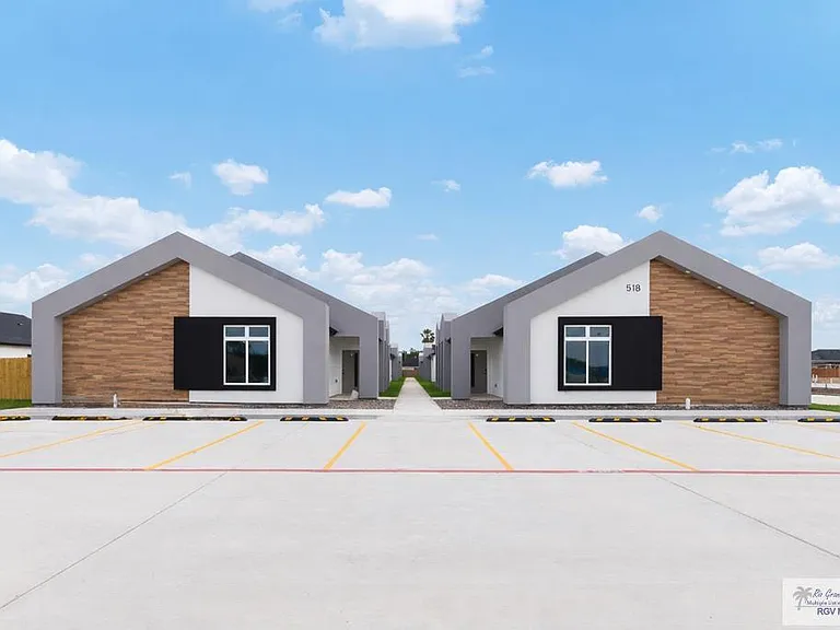 518 Loop 499 E #11 — Photo 1