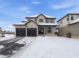 102 Oak Ave, Brant, ON