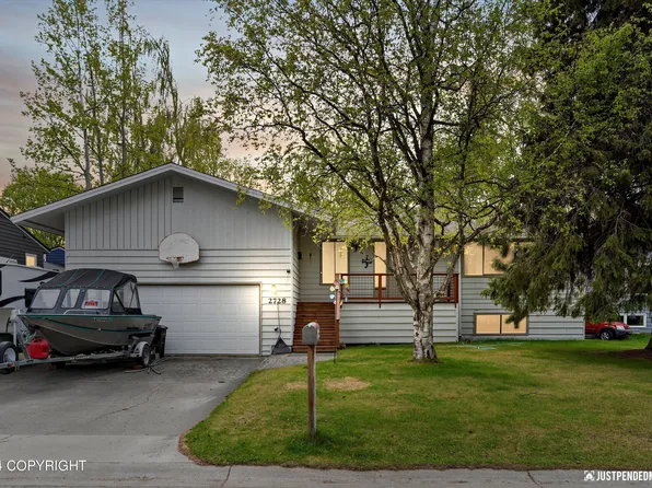 2728 McKenzie Dr, Anchorage, AK 99517