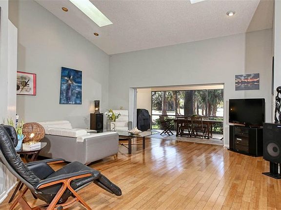 3rd image of 4320 Camino Madera