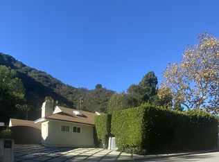 1617 Roscomare Rd, Los Angeles, CA 90077