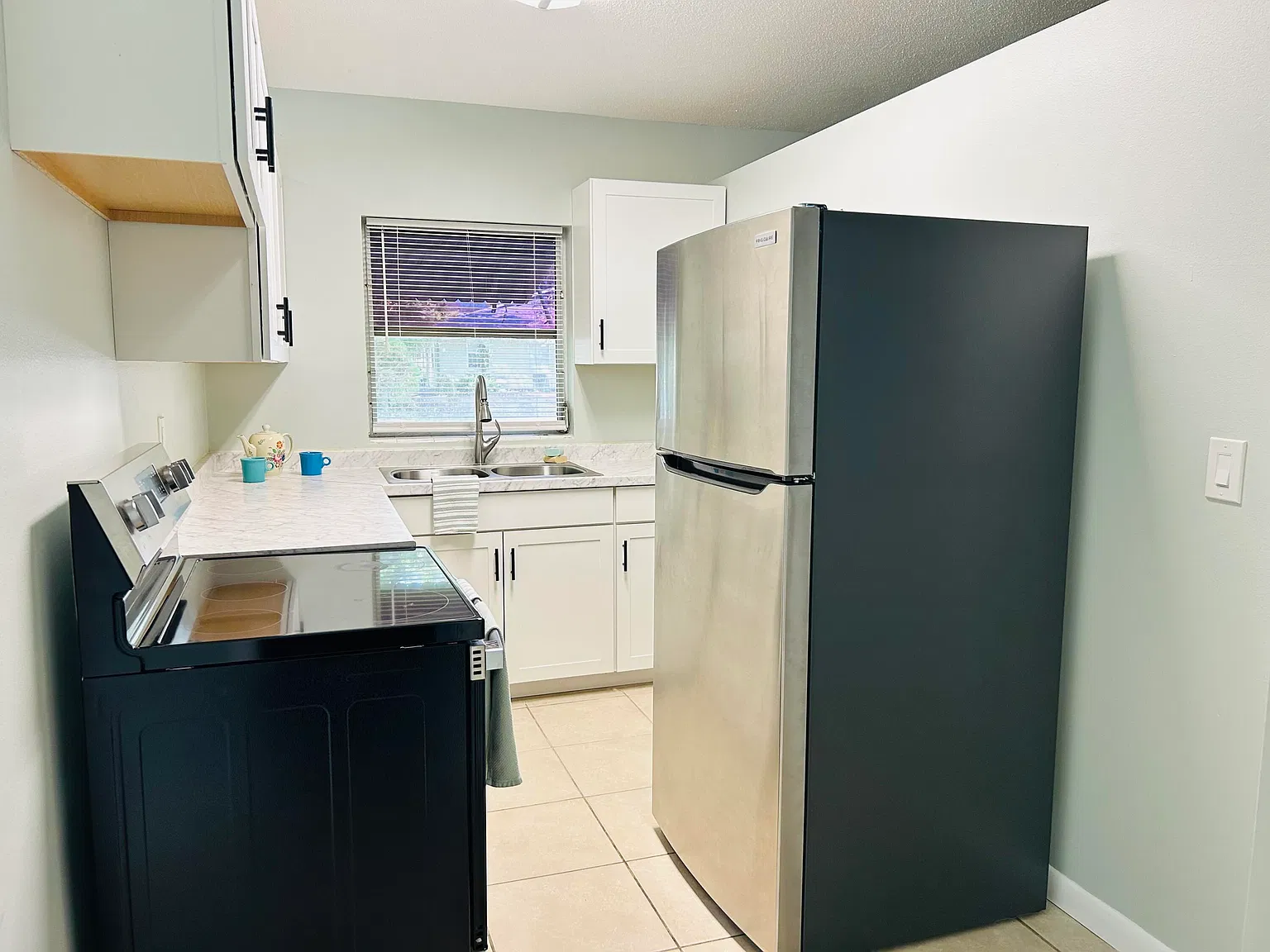 2 bed, 1.0 bath, 784 sqft, $1,650 — Photo 3