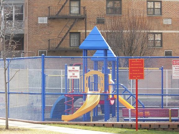 4th image of 15125 88th St APT 1L
