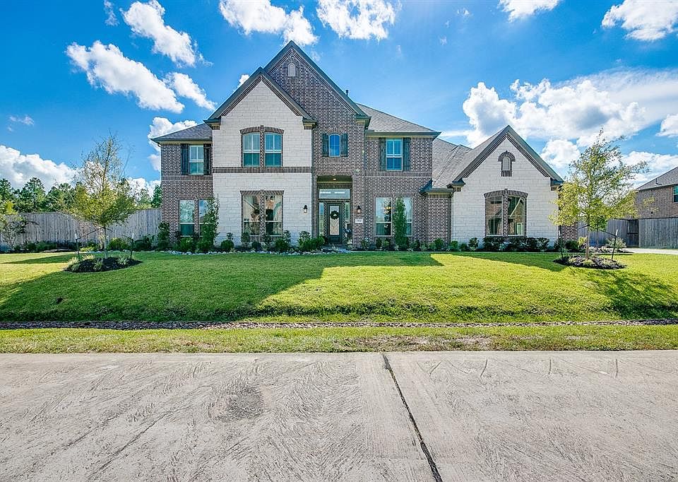 1st image of 904 Pinecrest Ct