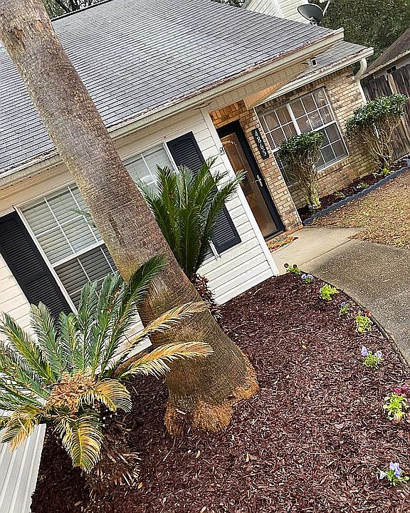1st image of 4865 Kensington Ln