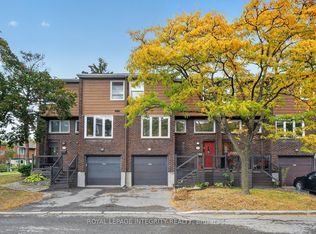 2155 Eric Cres #37, Ottawa, ON K1B4P6