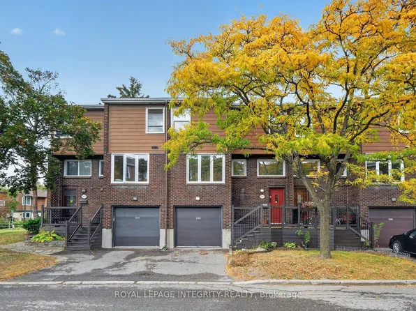 2155 Eric Cres #37, Ottawa, ON K1B 4P6