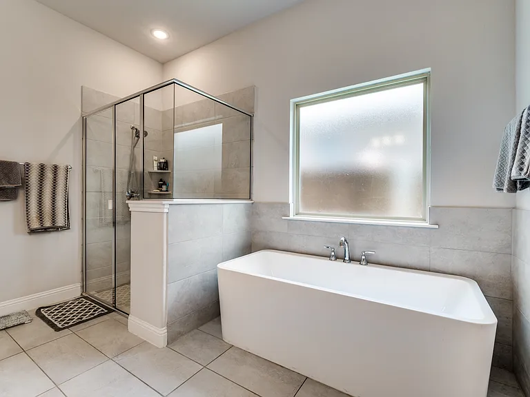 333 Foxthorne Way — Photo 8