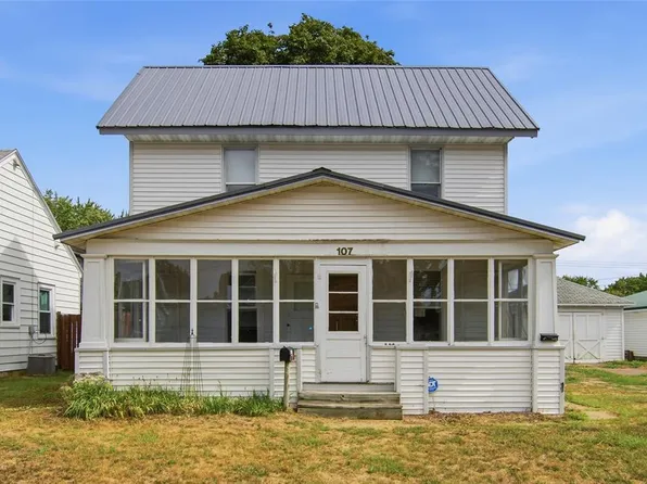 107 S Grove Street #1 & 2, Chippewa Falls, WI 54729