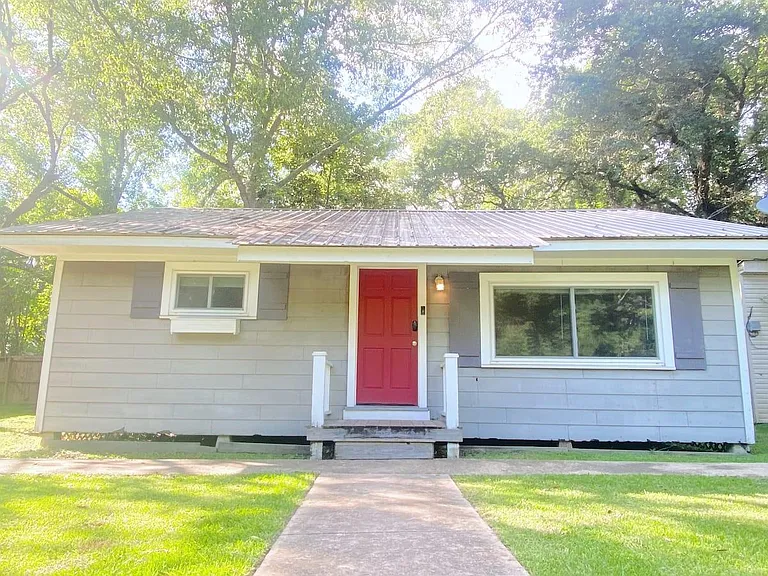 13147 Cleveland St — Photo 23