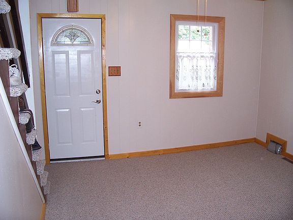 Dining room entrance