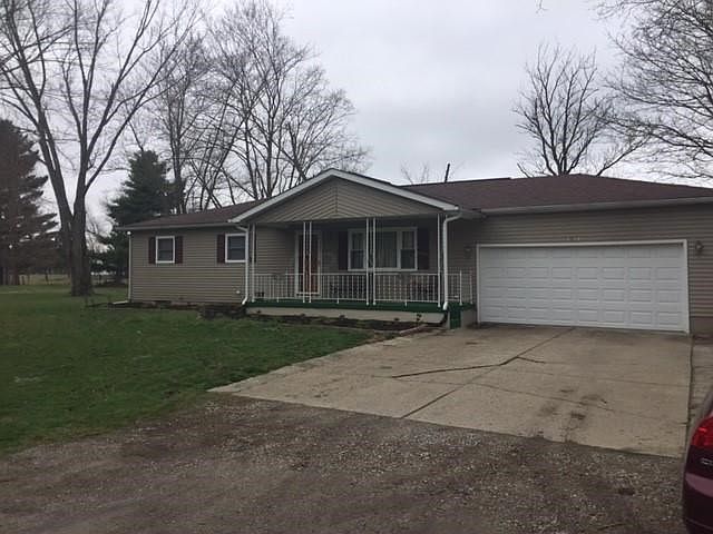 1st image of 1861 Roberta Dr