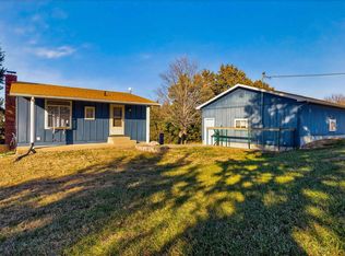 11313 Rimrock Dr, Manhattan, KS 66503