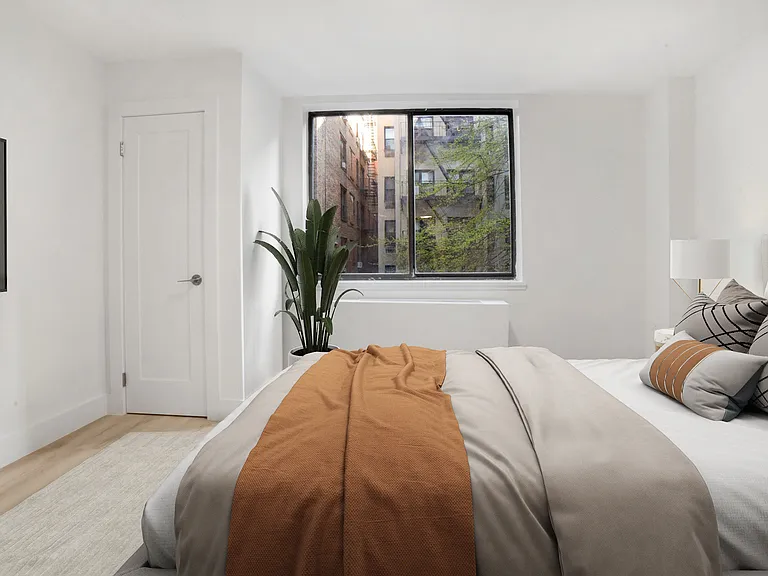 312 E 85th St #2AC — Photo 2