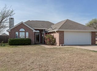 313 Cole Rd, Red Oak, TX 75154