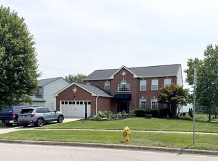 3928 Creekwood Dr, Lewis Center, OH 43035