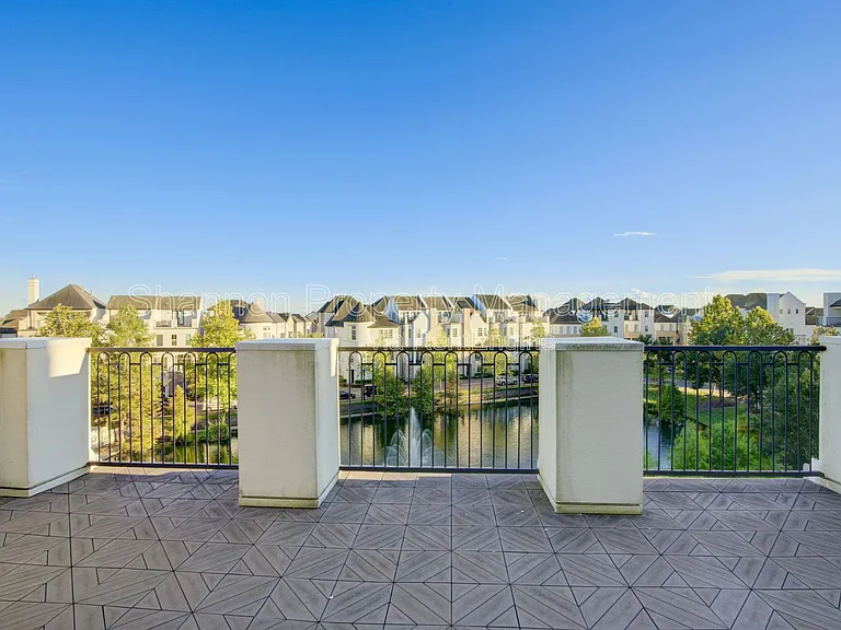 9627 Fannin Sta W — Photo 20