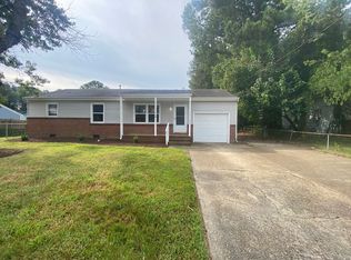 1104 Shore Rd, Chesapeake, VA 23323