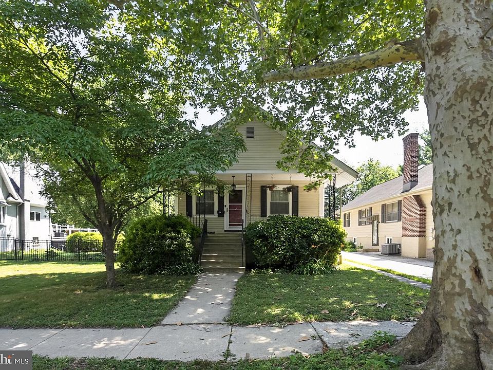 1st image of 321 Virginia Ave