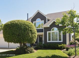 461 Vermont Dr, Elk Grove Village, IL 60007
