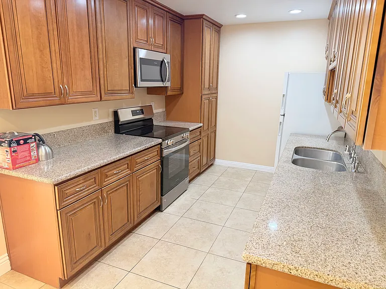 212 S Kraemer Blvd #1414 — Photo 4