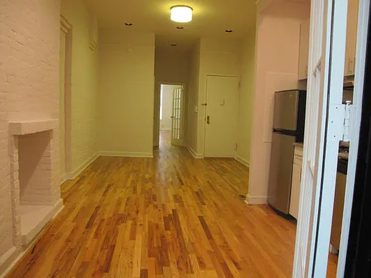 Rented by Metropolis Real Estate of Manhattan | media 14