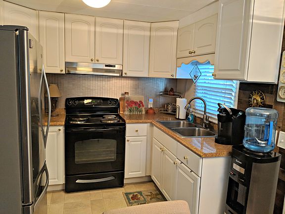 4th image of 1375 Pasadena Ave S Lot 110