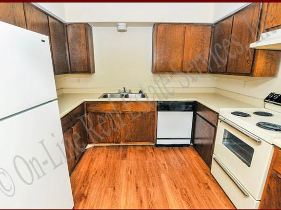 4th image of 2805 Longmire Dr #D