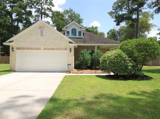 910 Weisinger Dr, Magnolia, TX 77354