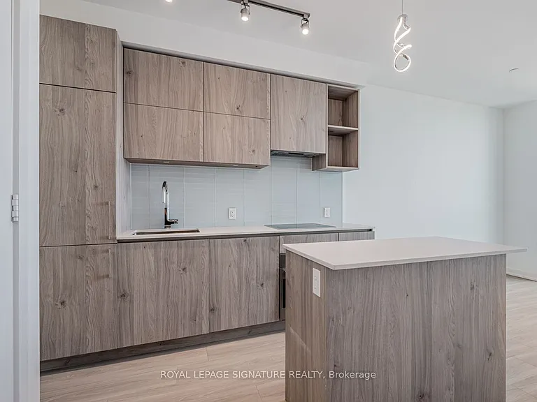 1 Yorkville Ave #3203 — Photo 9