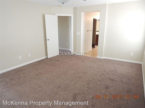 4th image of 208 Lions Den Ave