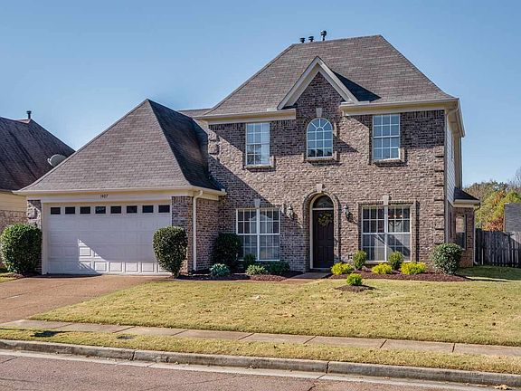 2nd image of 1407 Sawmill Creek Ln