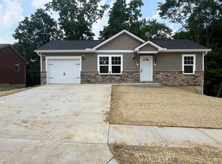 237 Brentwood Dr, Dry Ridge, KY 41035