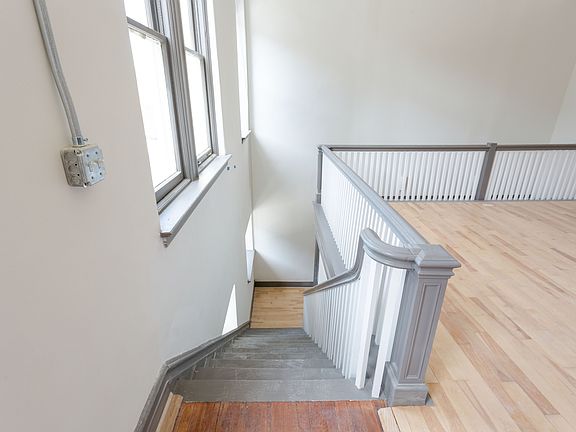 3rd image of 300 E Broad St #201