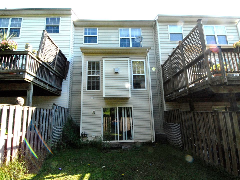 2nd image of 537 Ellison Ct