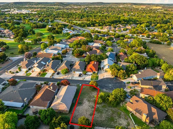 2511 Rogers Cir, Kerrville, TX 78028