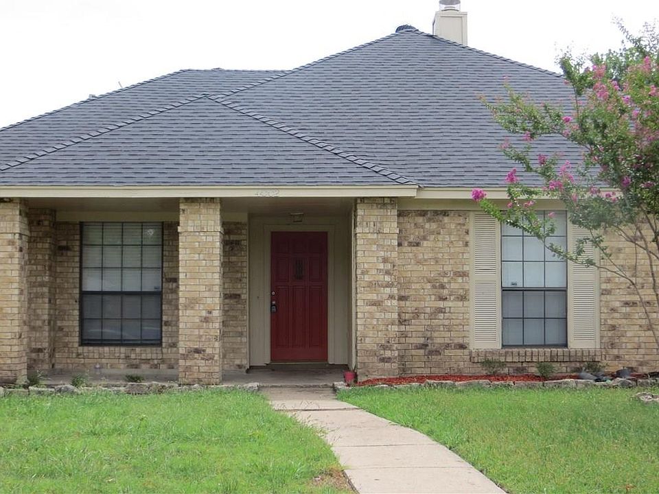 1st image of 4002 Dorchester Dr