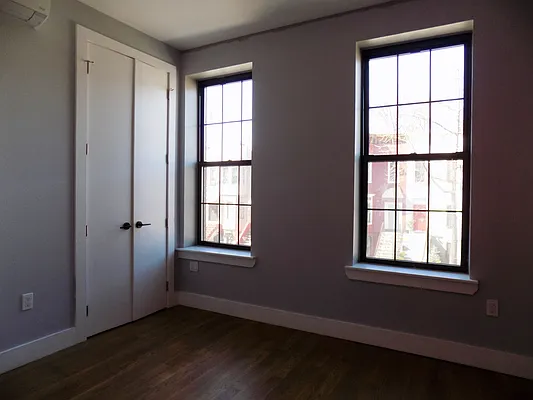 Rented by Blue Egg Realty Corp | media 10