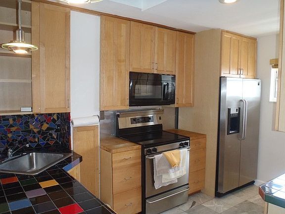 3rd image of 1615 West Ave APT 503