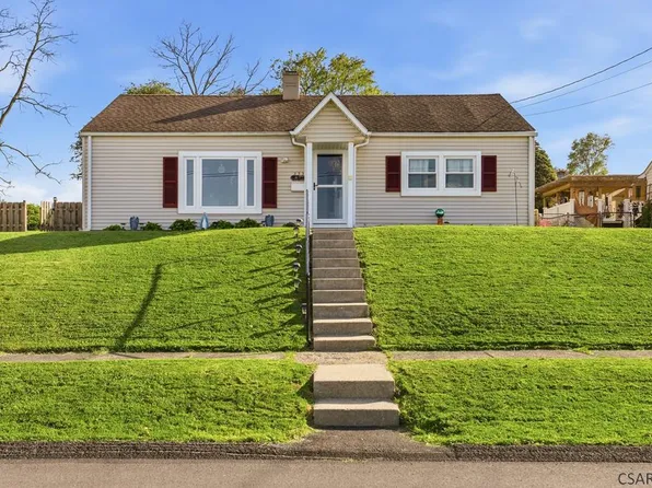 233 Hereford Ln, Johnstown, PA 15905