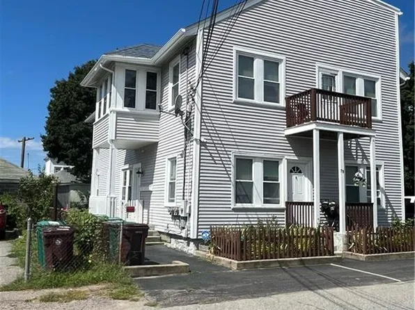79 Dewey St, Woonsocket, RI 02895