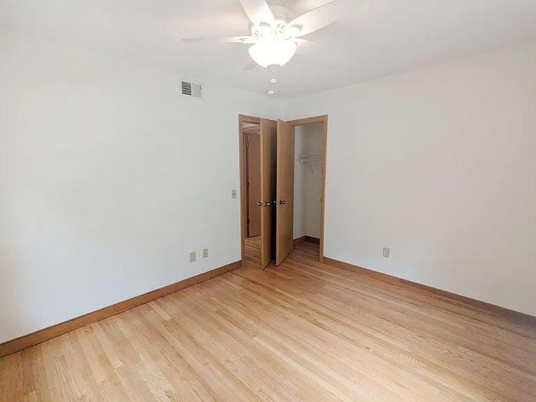 3118 Harvey St #3 — Photo 15