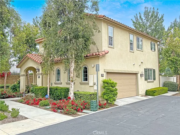 452 Cardinal Ln, Upland, CA 91786