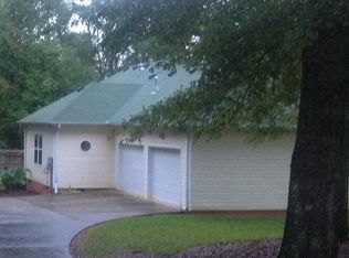 1351 Jordan Hill Rd, Griffin, GA 30223