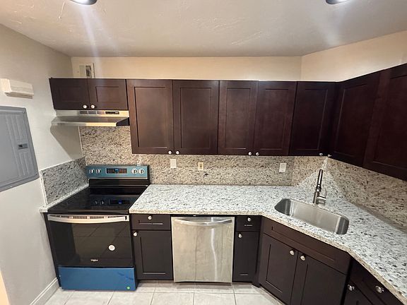 4th image of 3115 Oakland Shores Dr APT E112