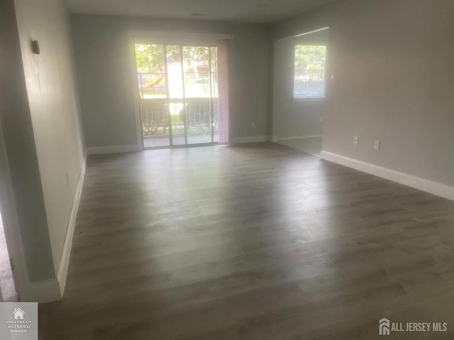 2 bed, 2.0 bath, 1275 sqft, $2,500 — Photo 4