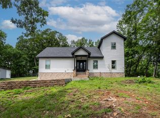 41 W Ozark Trl, Fayetteville, AR 72701