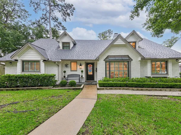 10015 Lynbrook Dr, Houston, TX 77042