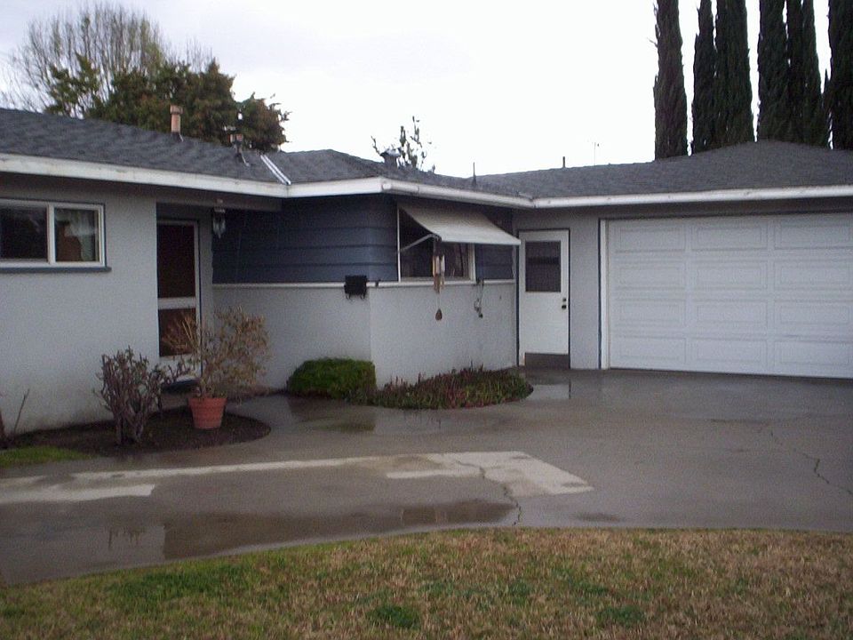1st image of 706 S Hollenbeck Ave